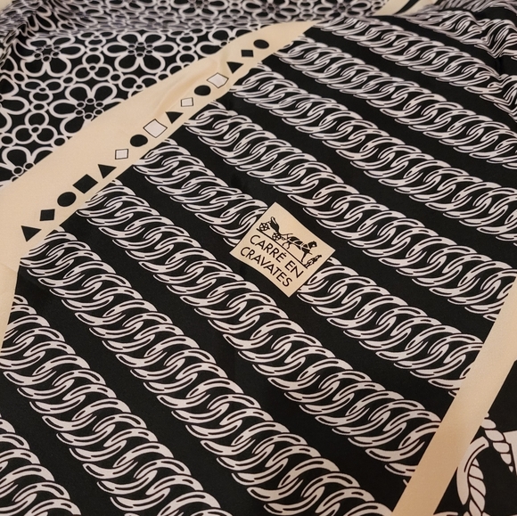 ❌SOLD - EBAY❌ Hermes Neutral Carre En Cravates Silk Scarf 140 - Picture 7 of 8